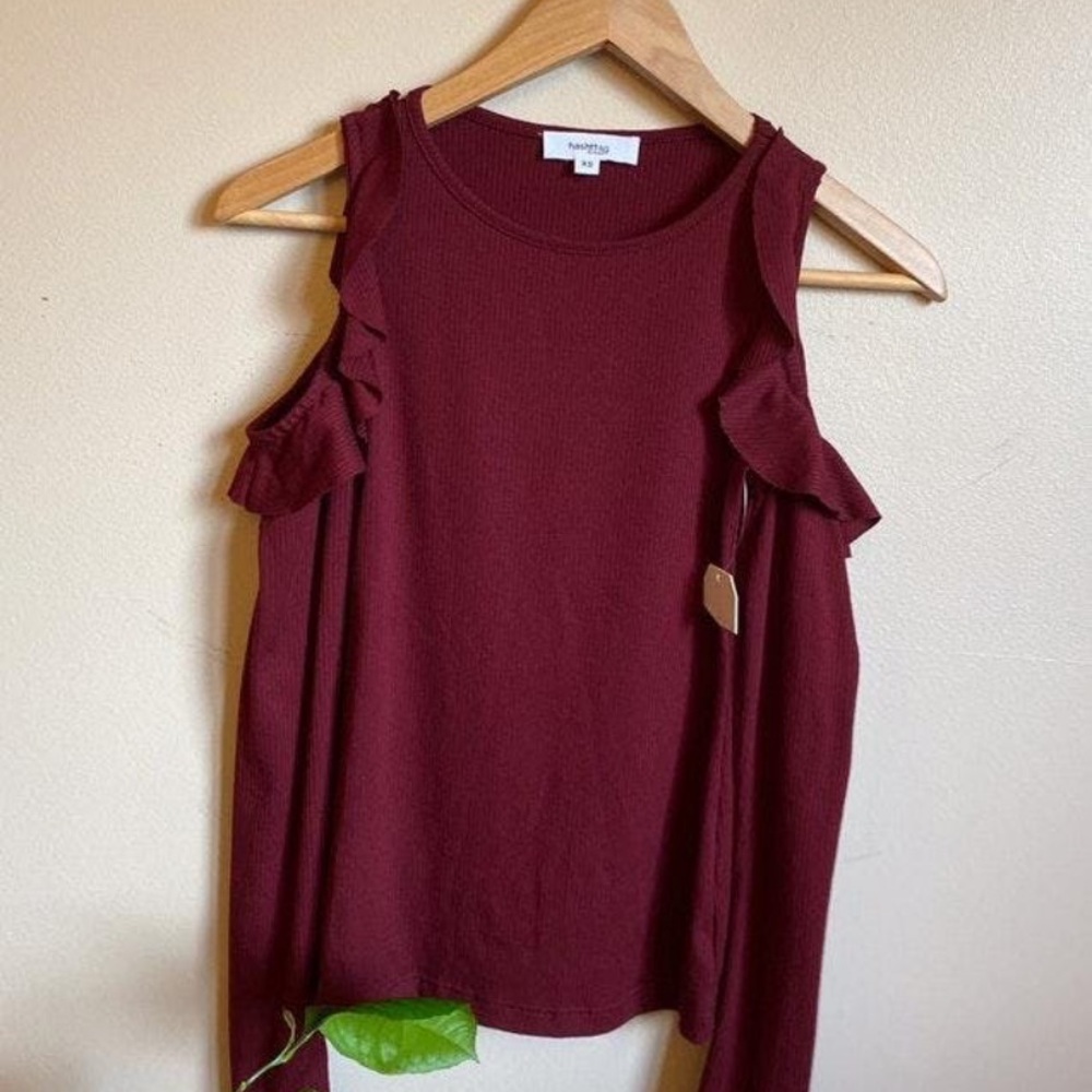 Maroon Peek a boo shoulder top
